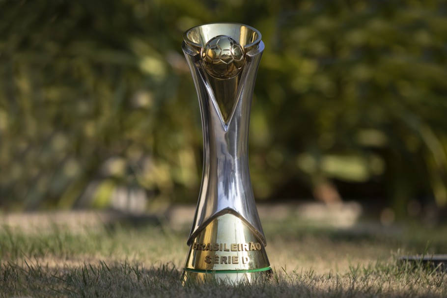 CBF aumenta prêmio a campeão e vice do Brasileirão feminino