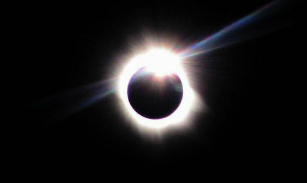 Eclipse solar anular veja horário e locais para assistir ao fenômeno